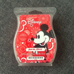 Scentsy Your Pal, Mickey bar
